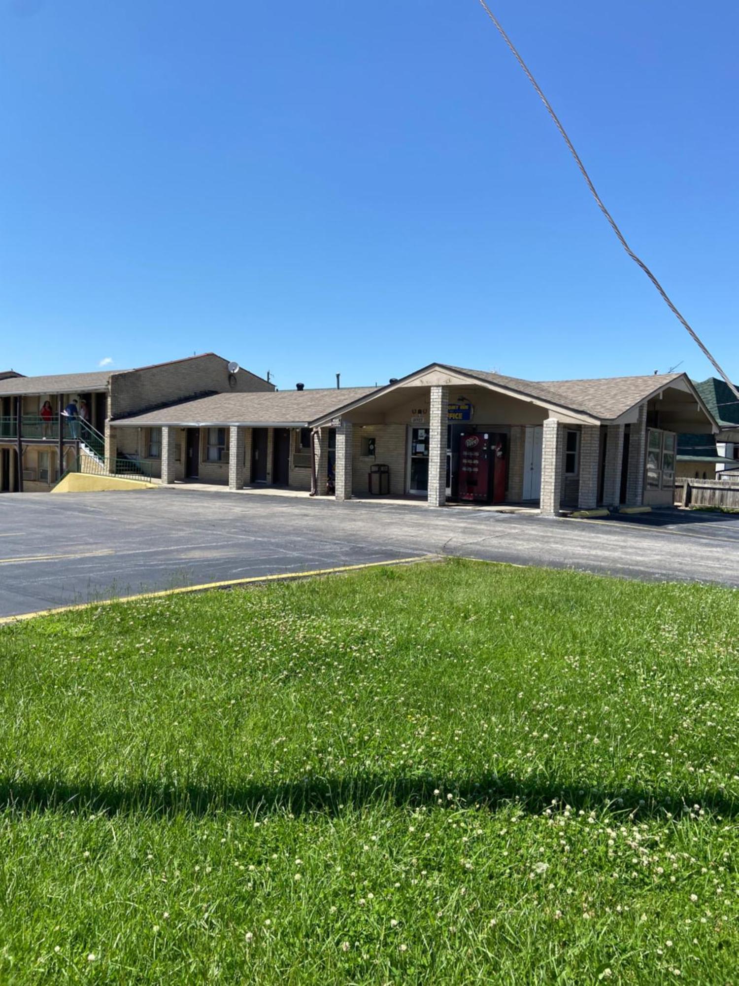 Glenstone Place Extended Stay Motel Springfield Esterno foto